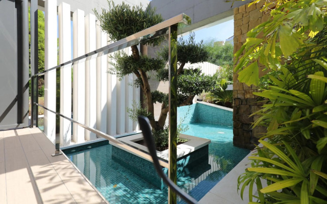 New Modern 3 Bed Apartment Puerto Banus