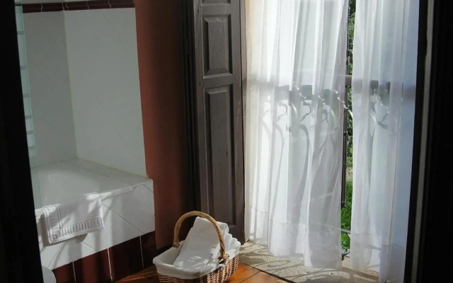 Hotel Rural El Algaire