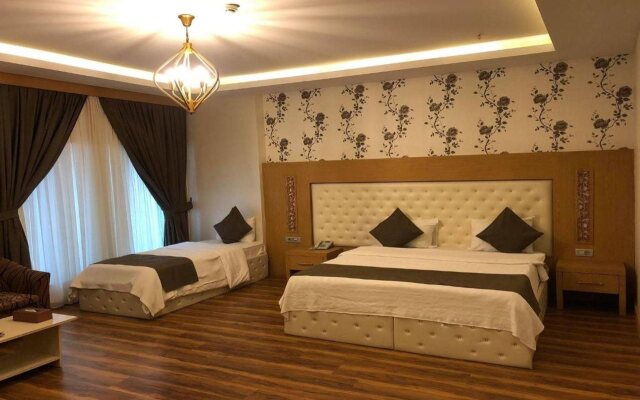 Classy Hotel