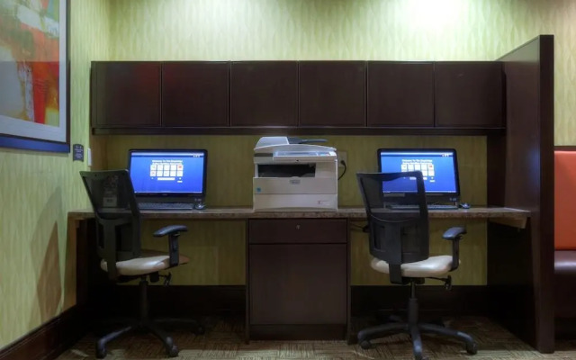 Staybridge Suites Hamilton-Downtown