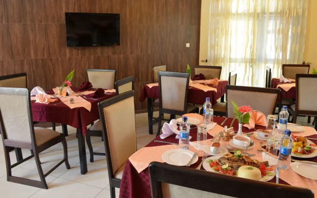 Royal City Garden Hotel