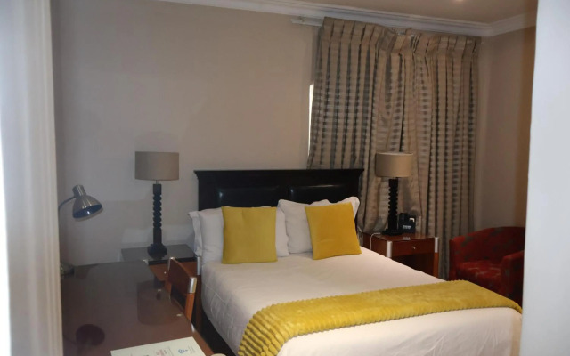 Airport Garden Boutique Hotel