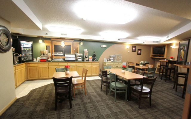 SureStay Plus Hotel by Best Western Litchfield