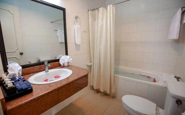 Hoa Binh Hotel