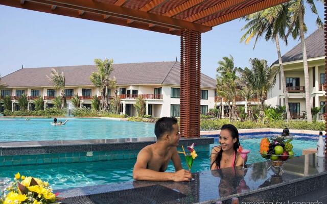 Novotel Chumphon Beach Resort & Golf