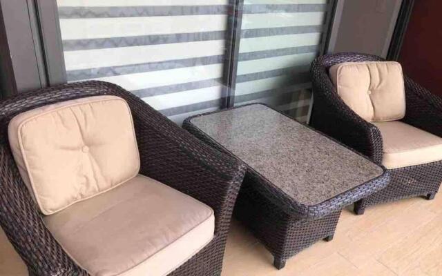 Beautiful Apartment Furnished - Great Location - Swimming Pool Gym Wifiaa