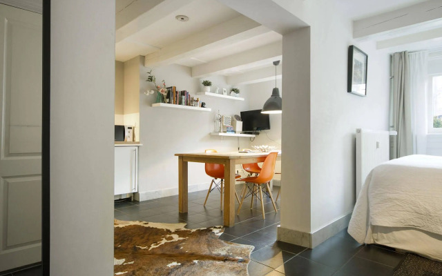 CoHo Suites