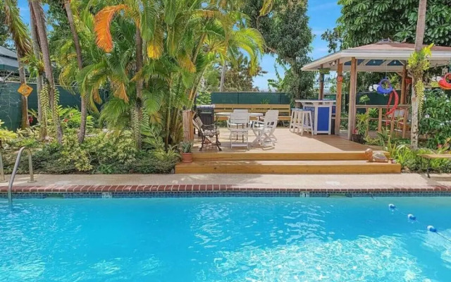 SJU Parrot House Private Pool