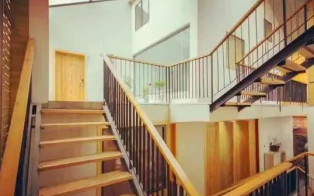 Baoxingtian Sister Inn