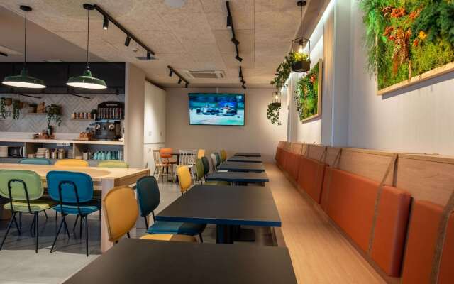 Hotel Bed4u Pamplona