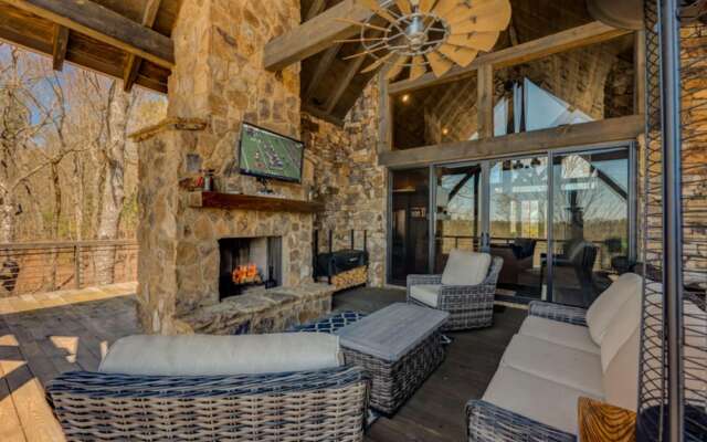 Nighthawk by Escape to Blue Ridge