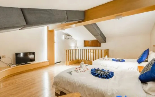 The Taibai Mountain Phoenix Spr Hotel