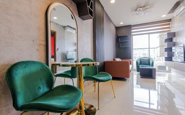Le Places The Grand Riverside Saigon Apartment