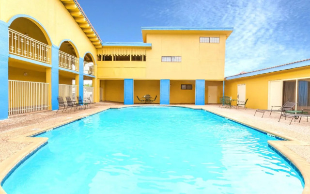 Days Inn by Wyndham San Antonio Lytle