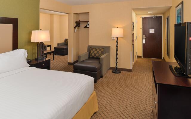 Holiday Inn Express Sacramento Airport Woodland by IHG