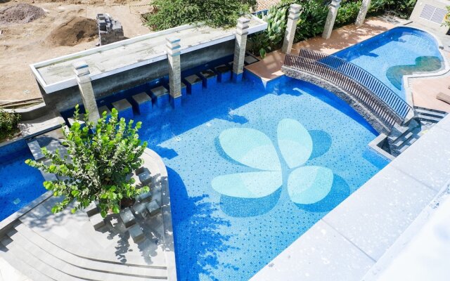 Spacious Studio Room Apartment at Grand Sungkono Lagoon