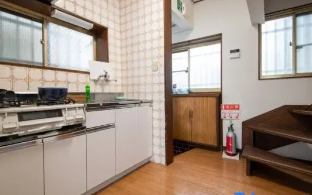 REA Higashimukojima 4-chome