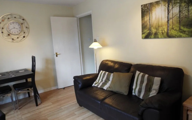 Edinburgh Palace Apartment