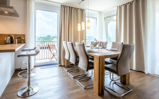 Alpine Appartement Top 4 by AA Holiday Homes