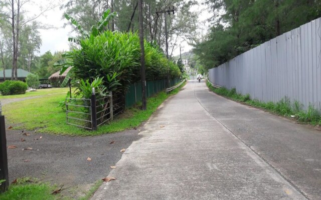 Layan Natural Bungalow