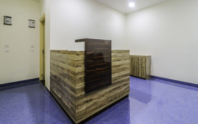 OYO Rooms World Trade Park JLN Marg