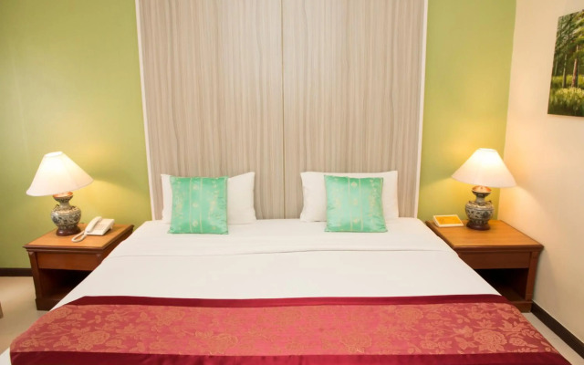 S Lodge (formally known as Sabai Lodge)