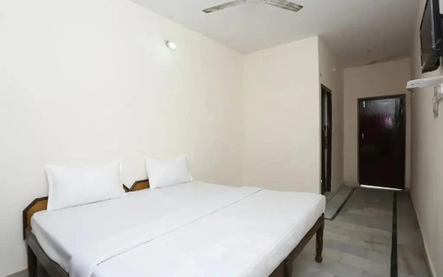 Ashwani Lodge by OYO Rooms