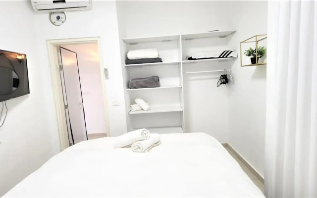 sea view & pool eilat