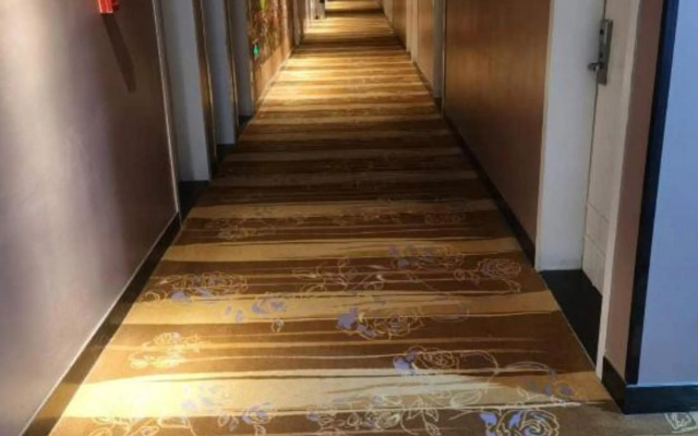 Kuai 8 Chain Hotel (Songgang Bus Station)