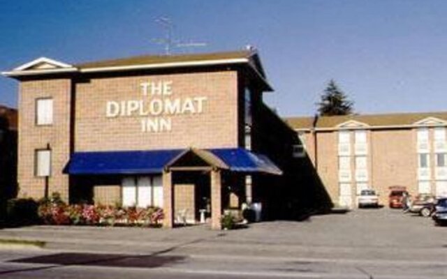 Diplomat Inn