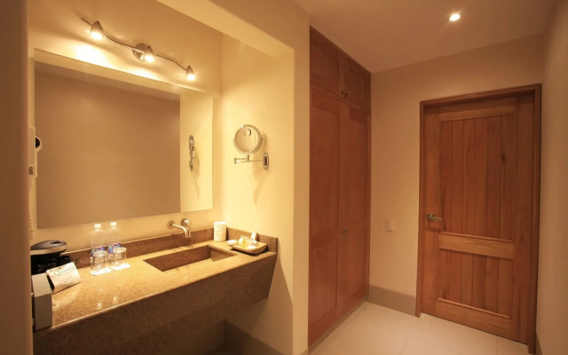 Hosteria Las Quintas Hotel