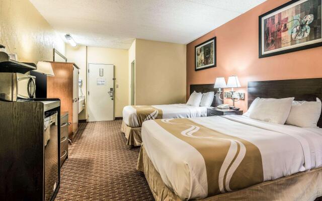 Bangor Suites Airport Hotel