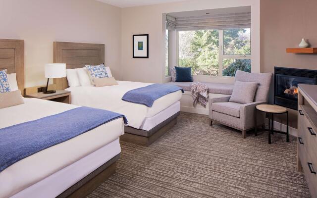 Chrysalis Inn & Spa Bellingham, Curio Collection by Hilton