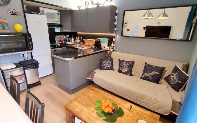 Appartement Six-Fours-les-Plages, 3 pièces, 6 personnes - FR-1-316-298