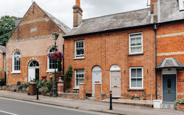 The Emerald - Central Henley 2 Bedroom House