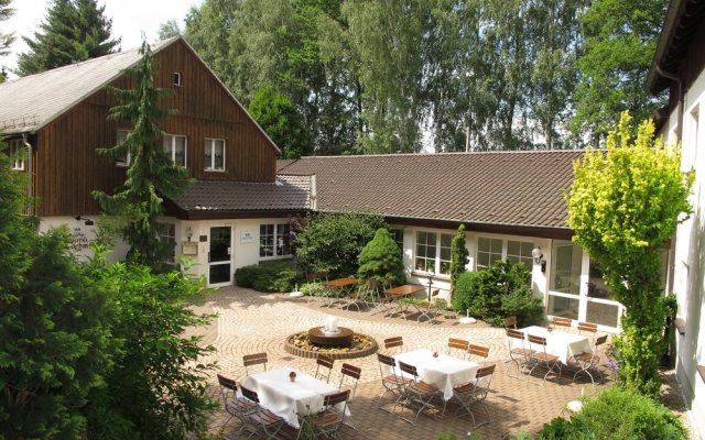 Land-gut-Hotel Zur Lochmühle