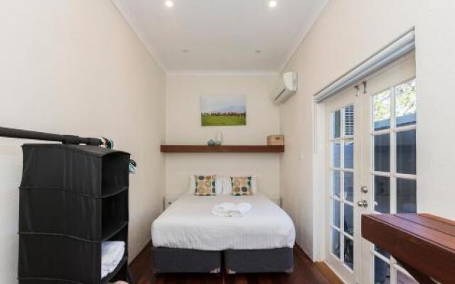 UrbanStyle Claremont Apartment