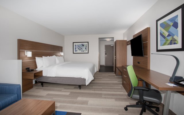 Holiday Inn Express & Suites Sioux City North-Event Center, an IHG Hotel