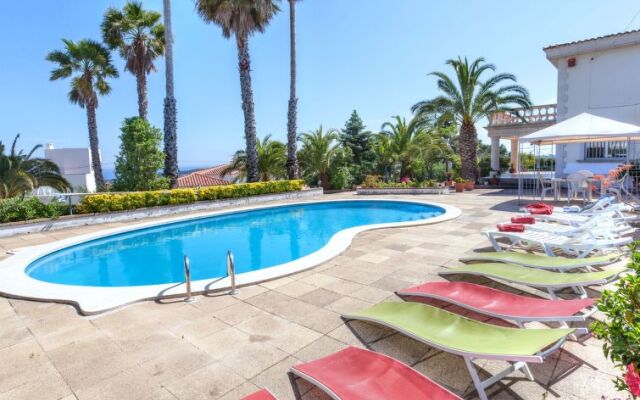 Holiday Home El Paraiso