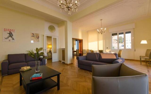 ALTIDO Splendid Apartment for 8 with Beautiful SeaView