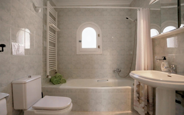 Casa León with private pool great view