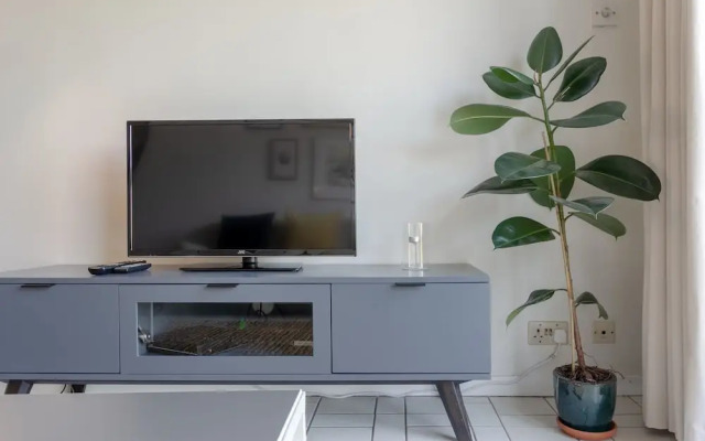 Amazing 2 Bedroom House in Putney