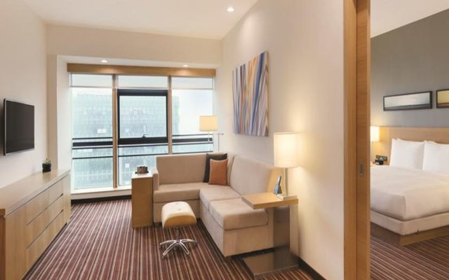 Hyatt Place Shenzhen Airport