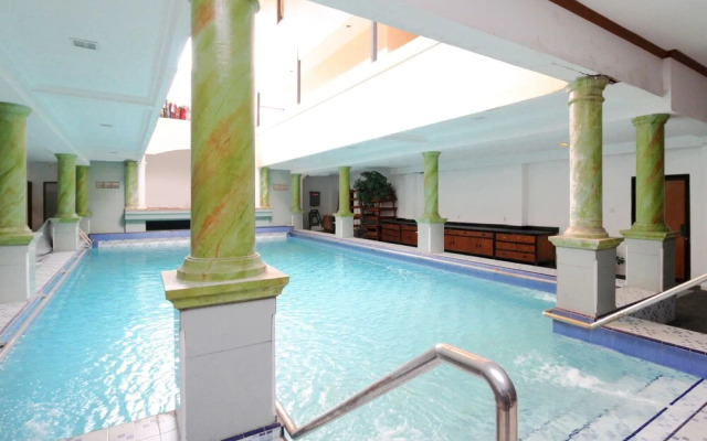 Sky Inn Persatuan 13 Jakarta