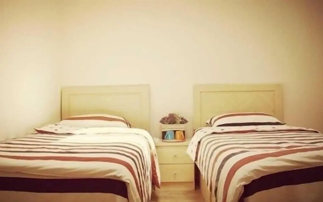 Qingdao Yuezhu Topic Hostel