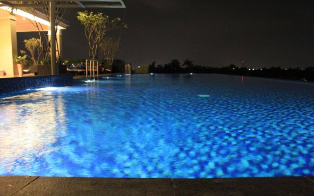 Grand Mercure Solo Baru