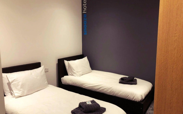 Snooze Hotel