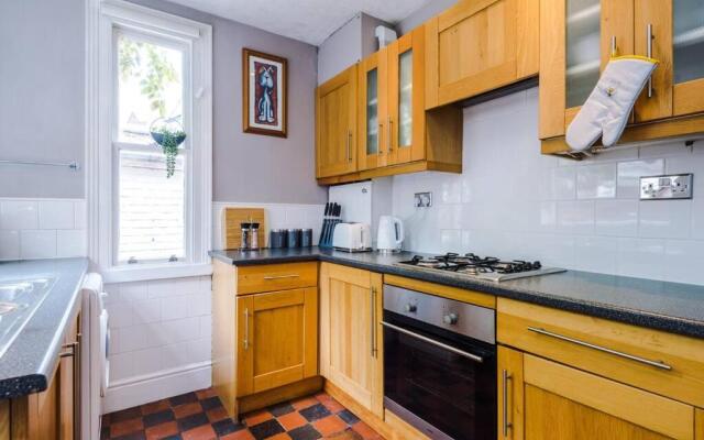 Fresh, new, stylish Chester Town House to sleep 6