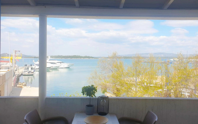 Seaside Murter Apartments