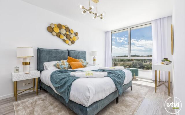 Lima in Estepona with 3 bedrooms and 2 bathrooms